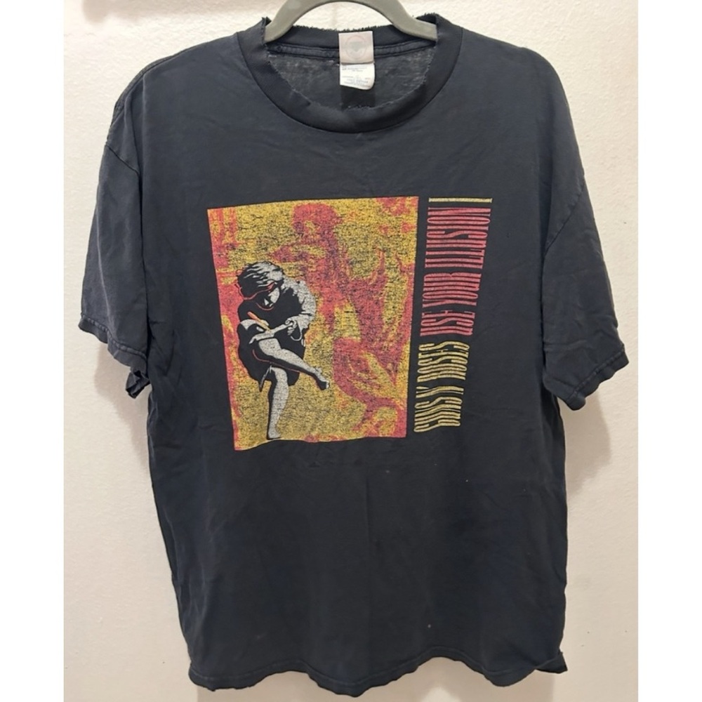 RARE❗️GUNS N ROSES VTG “Use Your Illusion” Band Tee T Shirt Vintage 90s